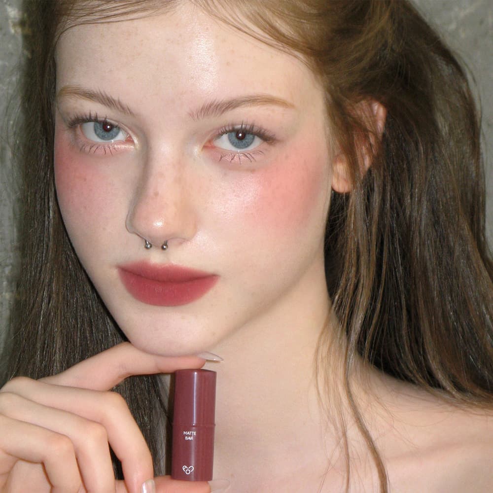 AOU Matte Bar 2g (4 Colors)