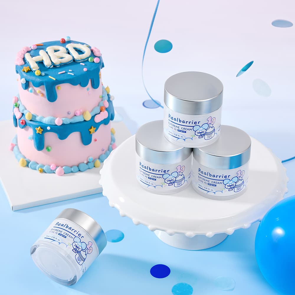 [POGON VILLAGE EDITION] Real Barrier Extreme Cream 70ml Set (+30ml+Padded Bag Keyring)