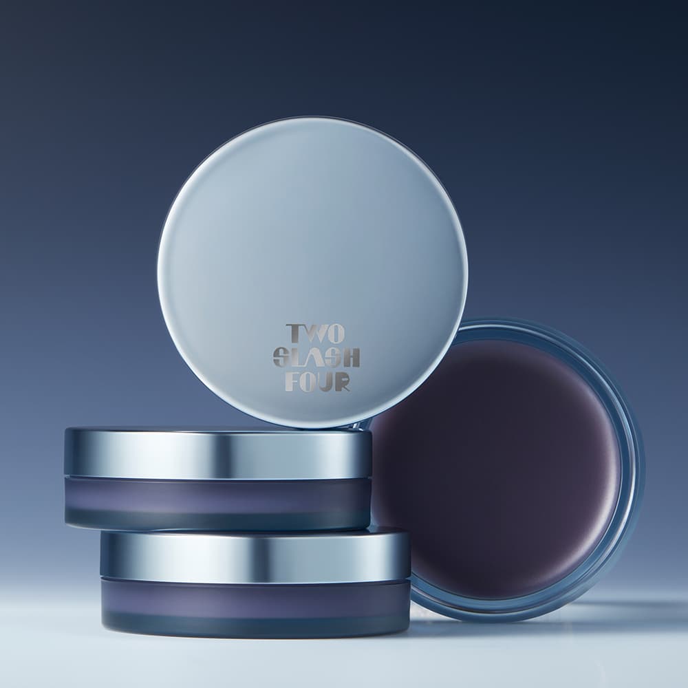 TWO SLASH FOUR Glaze Lip Sleeping Booster 8g #Calm Black