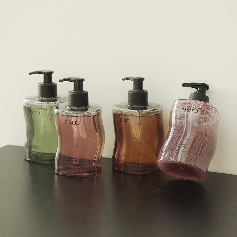 TISLO Scrub Body Wash 330ml