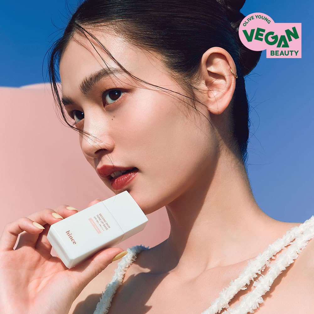 hince Second Skin Tone Up Base