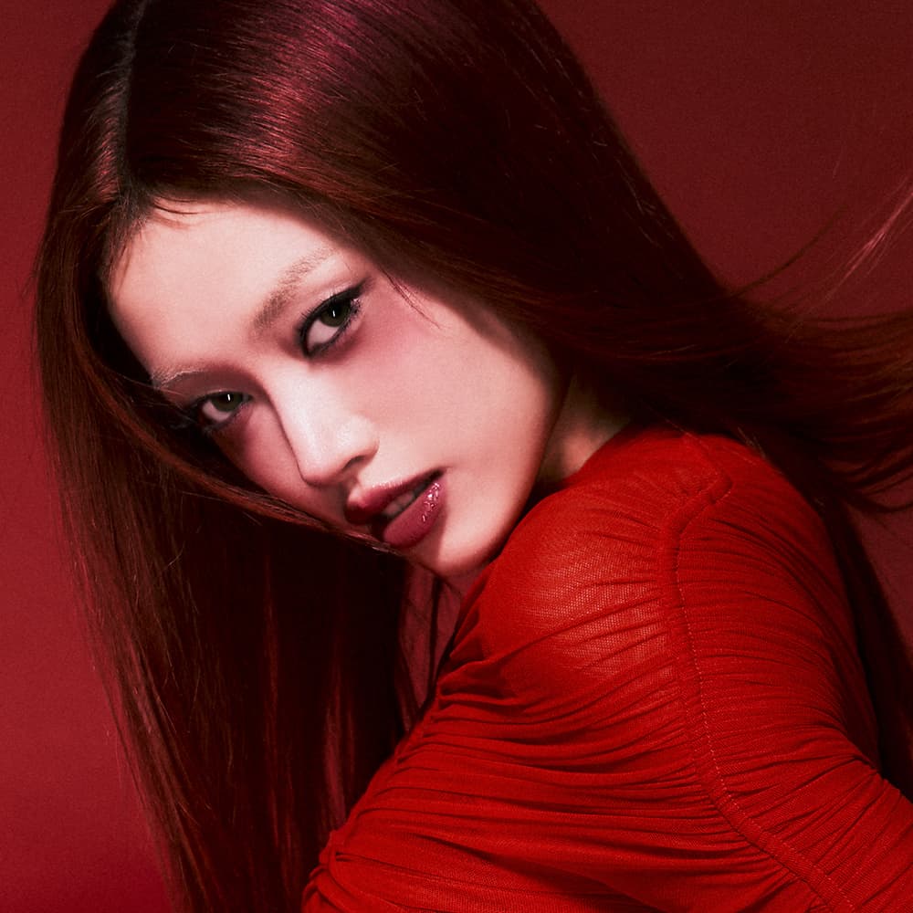 RISKY Pigment Eyeshadow Palette (7 Colors)